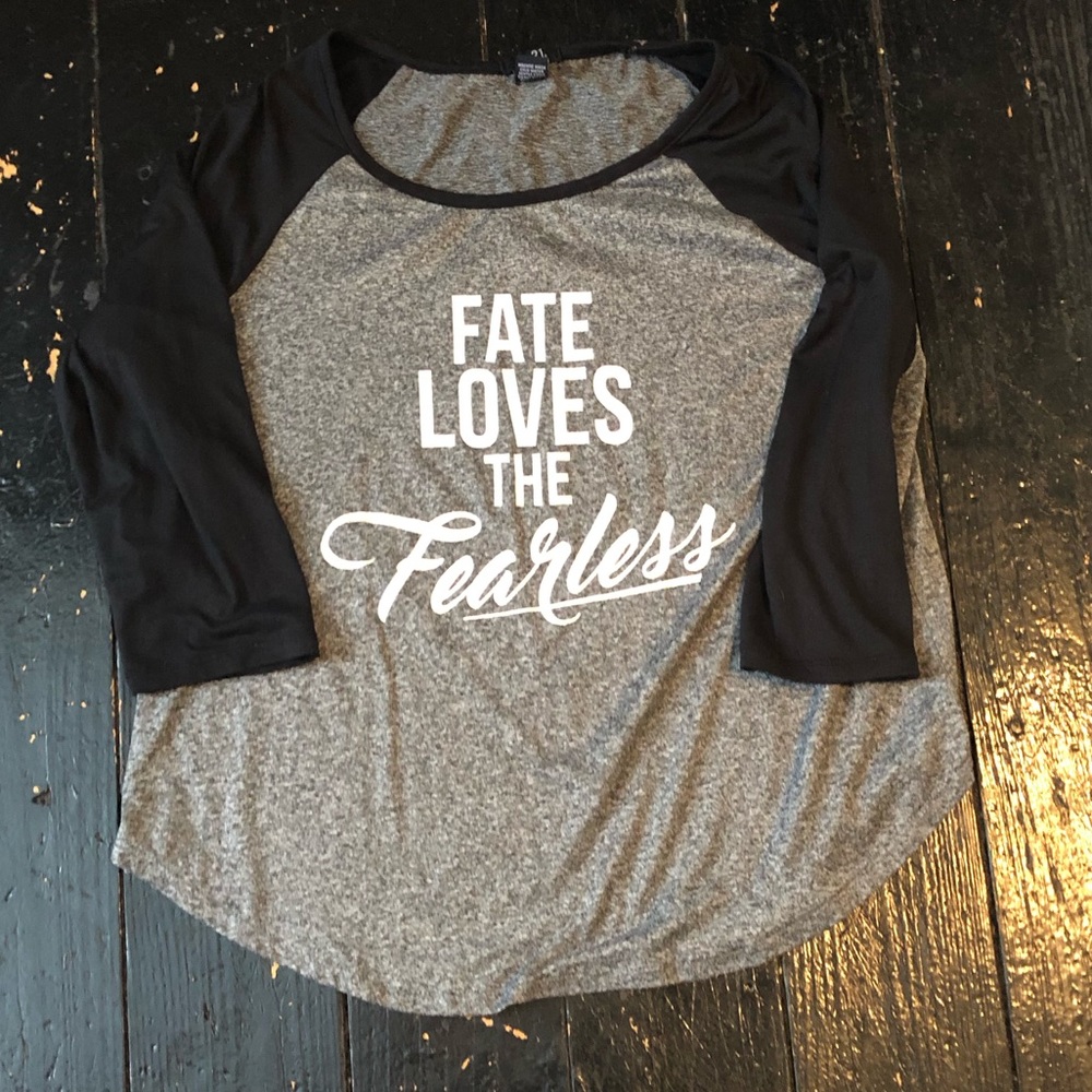 Baseball sleeve length graphic T-shirt